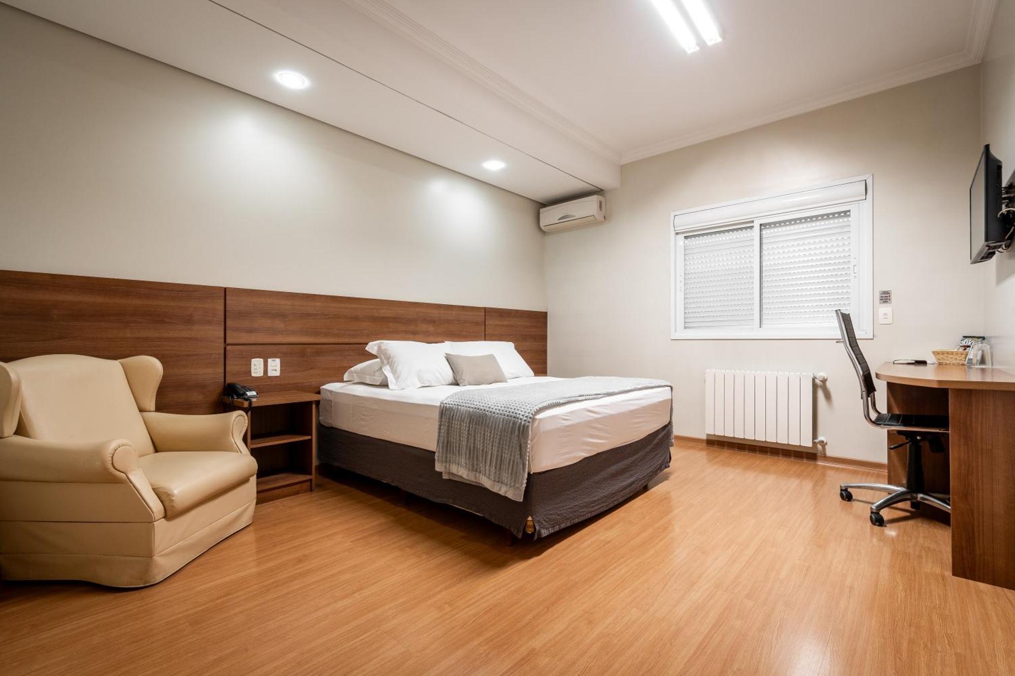 Hotel Kindermann Caçador Esterno foto
