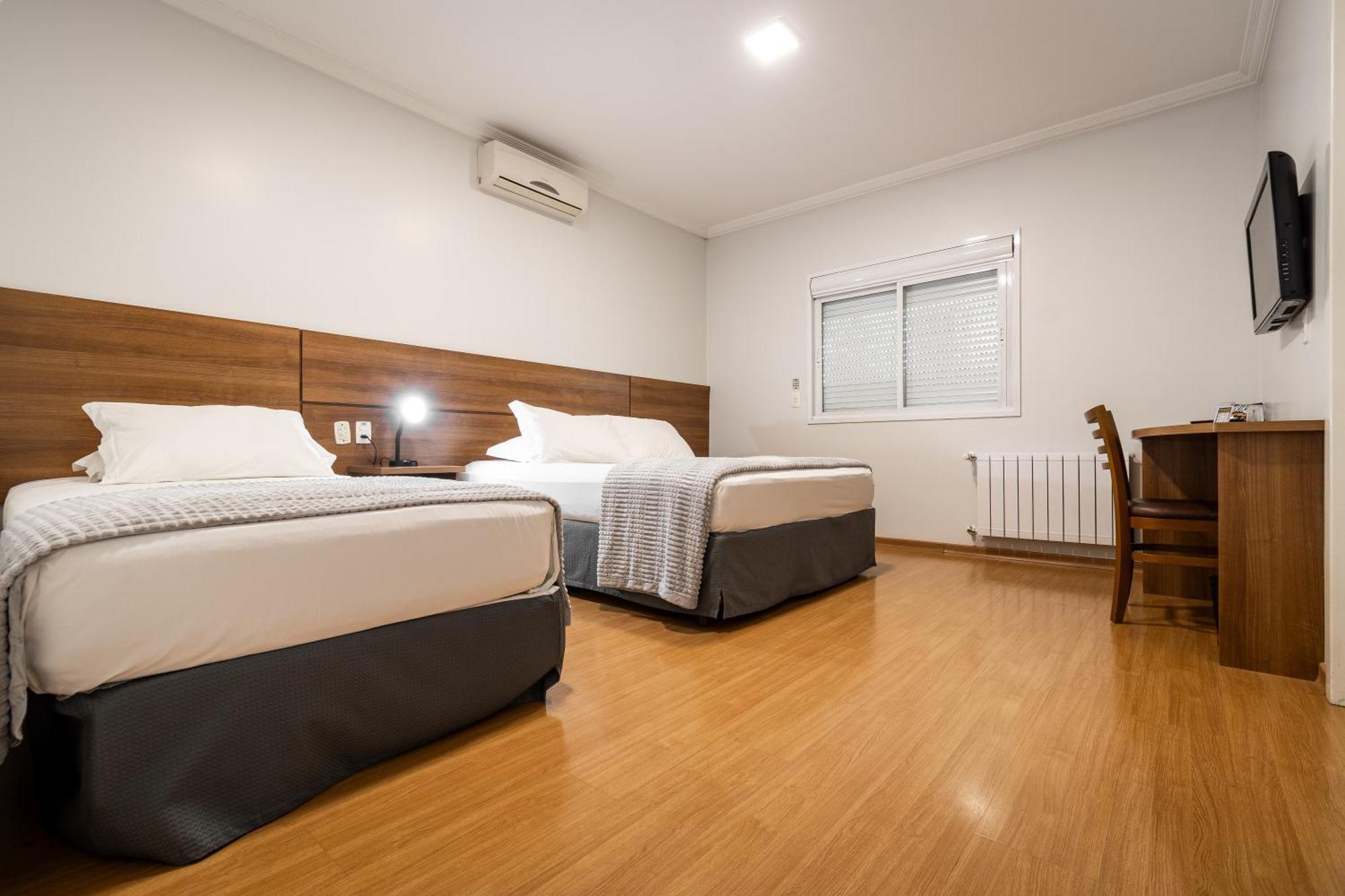 Hotel Kindermann Caçador Esterno foto